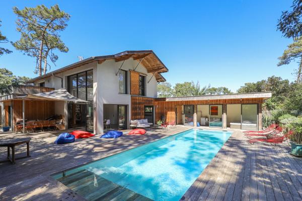 Villa des Pins, Book  Hoteller i Seignosse med pool, Swimmingpool