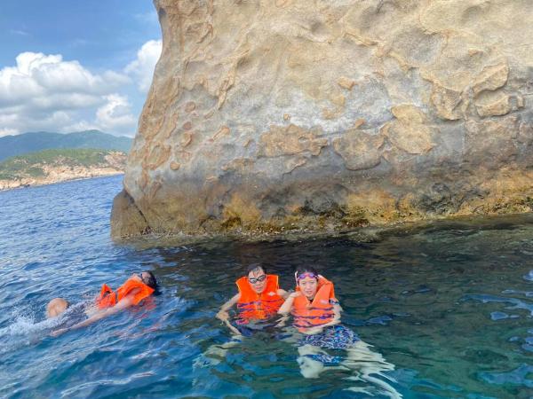 Gem Island, Book  Cú Lao Khanh Hoa