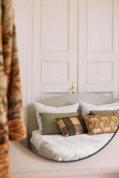 Privates Zimmer in Villa mit Blick auf die Elbe, Book  Othmarschen Hamburg Mitte