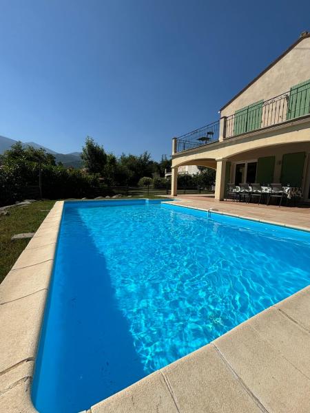 Villa Mimosa - Modern Villa with Private Pool & Mountain View, Book  Fuilla 