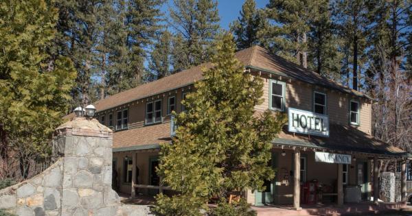 Camp Richardson Resort, Book  South Lake Tahoe South Lake Tahoe Area