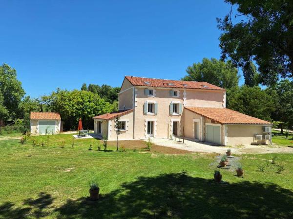 Au son de l\eau, Book  Birac 