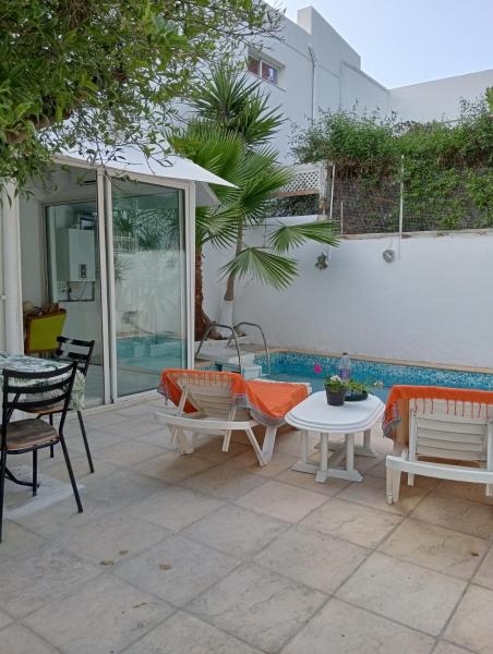 Villa Flora Hammamet, Book  Nabeul hoteller med pool, Swimmingpool