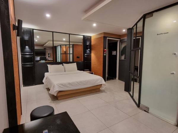 Jamsil Funny Hotel, Book  Songpa-Gu Seoul