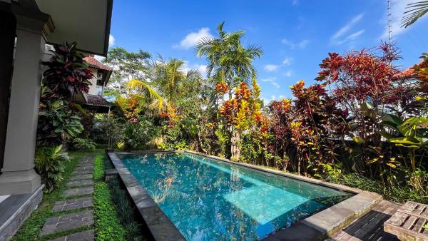 Wardana Ubud Villa, Book  Billige hoteller i Bali
