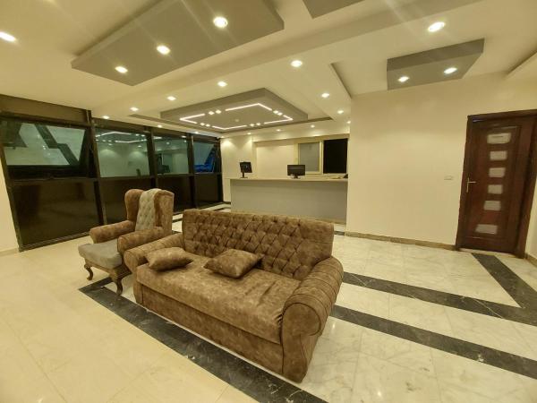 فندق كايرو زد-cairo zed hotel, Book Hotel Dokki Kairo