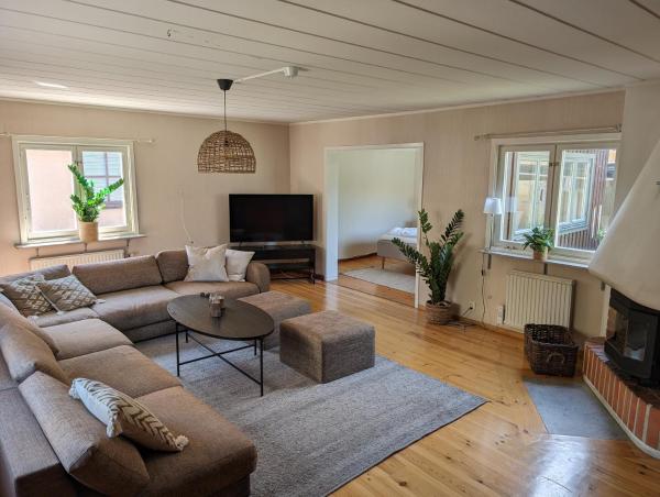 Tranquil Villa with Garden Views & Terrace 3BR, Book  Visby Gotland