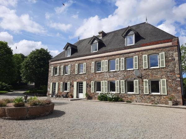 Chambres d\hôtes & Gîtes - Domaine Les Sources, Book  1106179 Cotentin