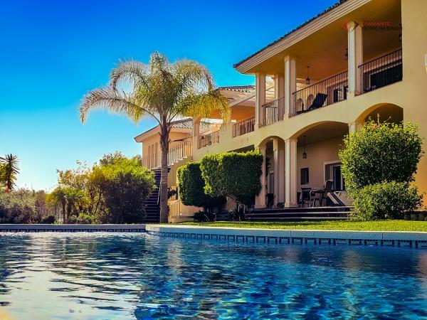 Diamante Villa Mijas, Book  Hoteller i Costa del Sol med pool, Swimmingpool