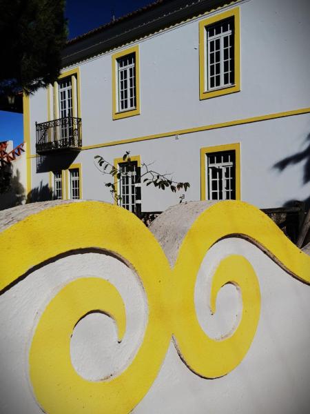 Casa do Castelo, Book   