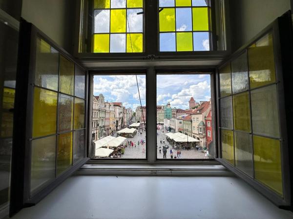 Apolla 12, Book  Stare Miasto 