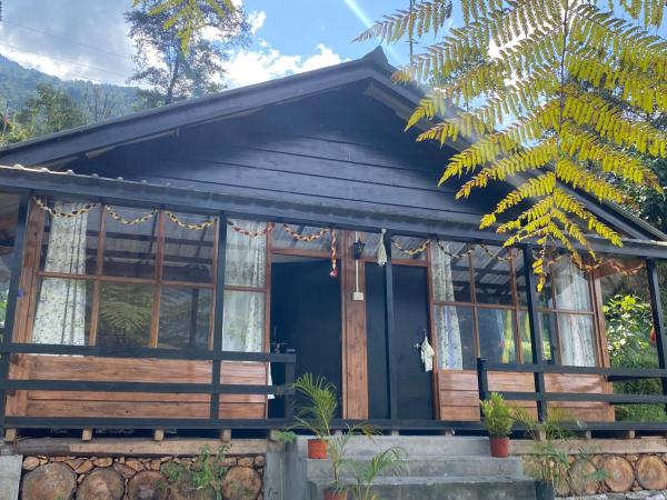 Tongdenlee homestay, Book  Mangan Khangchendzonga National Park