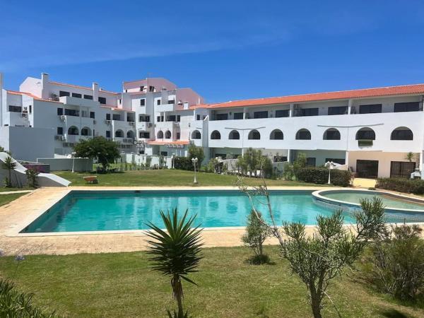Villa Do Calo, Book  Sagres 