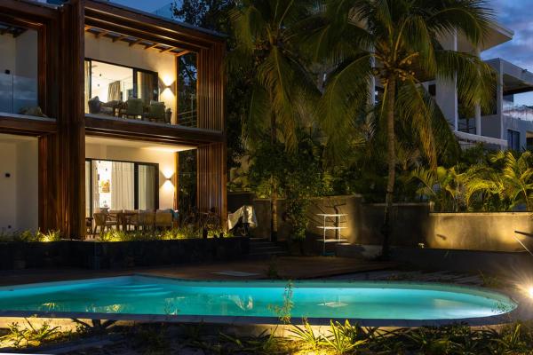 3 BR Beachfront & Self-Catering Apartment - Pointe aux Biches, Book Lejlighed Pointe aux Biches Mauritius