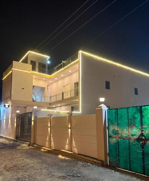 Hotel Jaipur In, Jatipura Parikrama Marg Near Mukharvind Temple, Book  Govardhan 