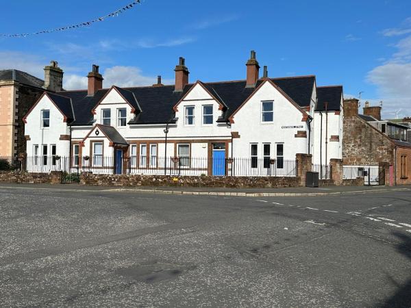 Peel House Bed and Breakfast, Book  Girvan 