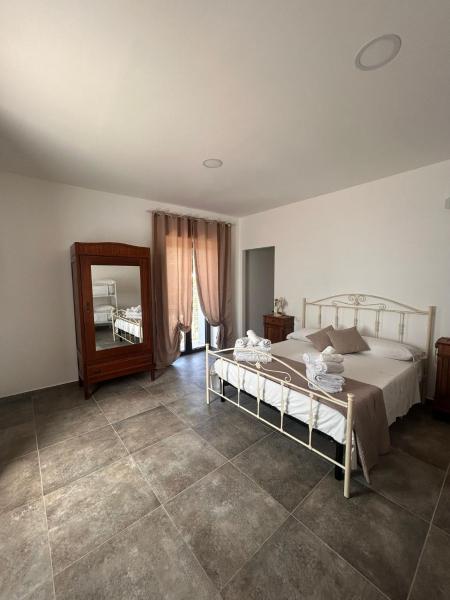 B&B Nonno Armando, Book  Torchiara Cilento