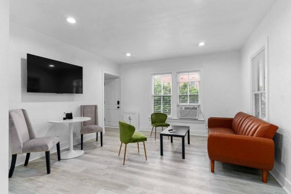 Downtown Orlando 1br Peaceful Convenient, Book  Orlando Kissimmee