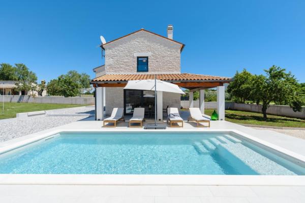 Villa Tonka by Villsy, Book  Valtura Pula Region