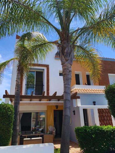 Villa a Sidi Rahal , Acces direct a la plage, Book  Doukkala-Abda hoteller med pool, Swimmingpool