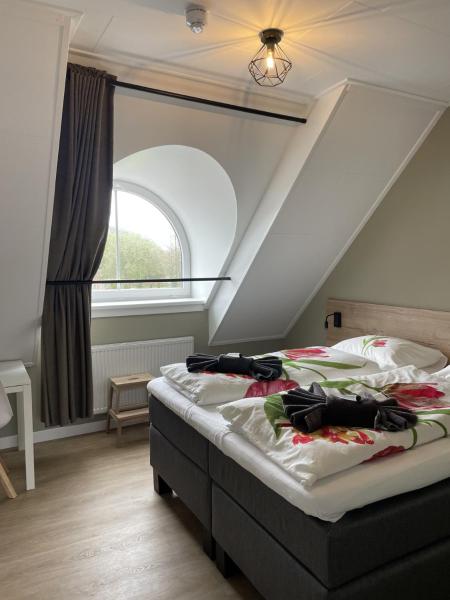 Vakantiehuis B&B Familie Versantvoort, Book Bed and Breakfast Hoteller i Handel med parkering, Parkering