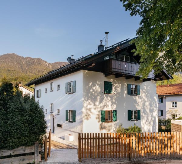 Haus Herzogstand - Ferienwohnungen in Kochel am See, Book  Kochel am See Das Blaue Land