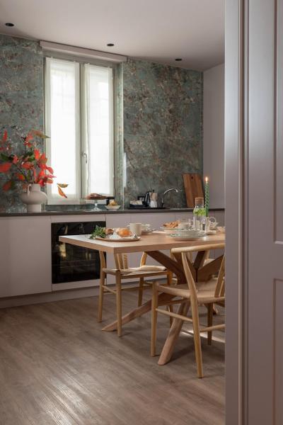 Garden Suites, Book  Eur & Garbatella Rom