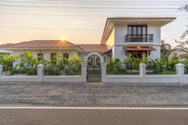 Villa Anjor, Villas By Noor, Book  Aldona Goa