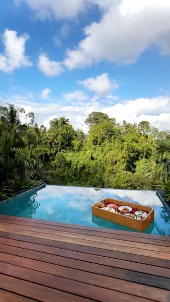 The Clifton Villas Ubud, Book Hotel Gianyar hoteller med pool, Swimmingpool