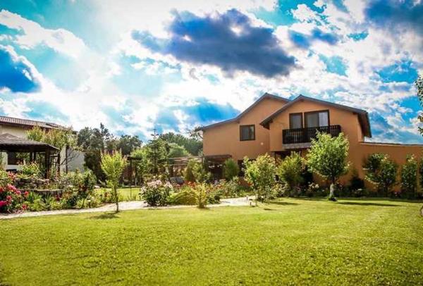 Party House, Book  Bulbucata Giurgiu