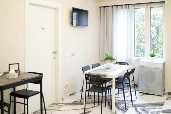 Tom Luxury Home, Book  Lazio hoteller med parkering, Parkering