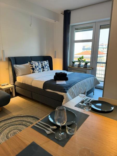 PS is just above the Subway M3 - 9mins to Duomo, Book  Ripamonti Corvetto Milano, nær Corvetto