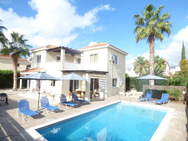 Villa Isabella: Coral Bay Beach, Seaview, Book  Peyia Paphos