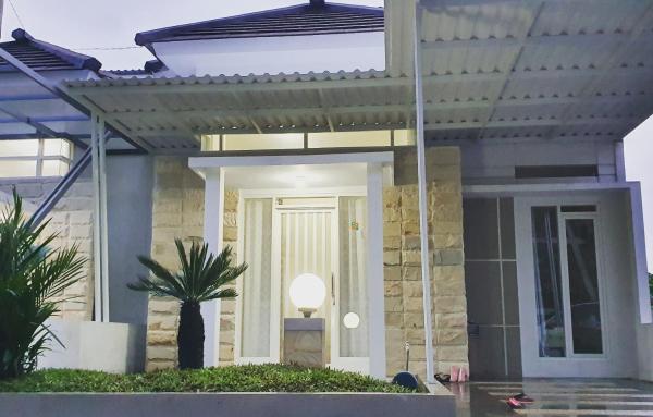 Villa B9us Batu, Book  Karangploso East Java