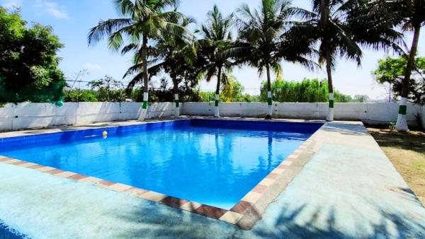 3BHK Villa in ECR with Swimming Pool, Book  Hoteller i Tamil Nadu med pool, Swimmingpool