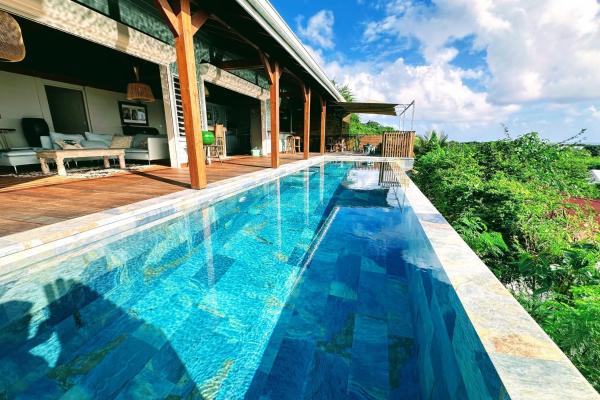 Villa Acoma Lodge, Book  Hoteller i Marie Galante med pool, Swimmingpool