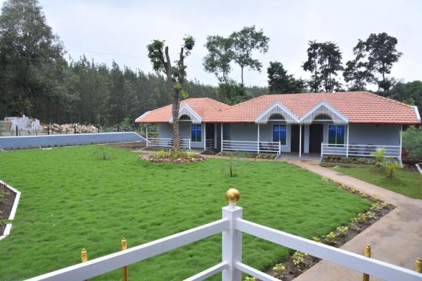 Ira Homestay By StayApart, Book  Attigundi Bangalore