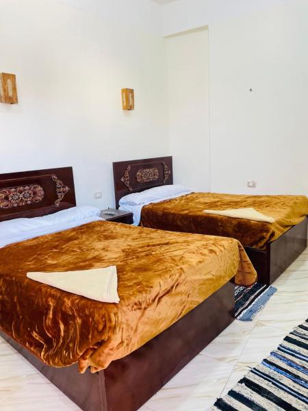 Adrar nshal ادرار نشال, Book  Billige hoteller i Marsa Matrouh