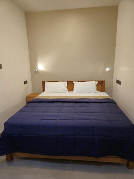 Kubera Heritage Inn , Near Sreepadmanabhaswamy temple, Book  Trivandrum New Delhi