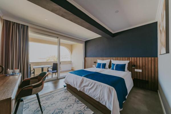 Bellevue Rooms, Book  Stara Baska 
