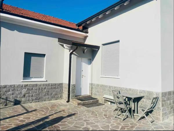 Casa Franco, Book  Brugherio Lombardiet