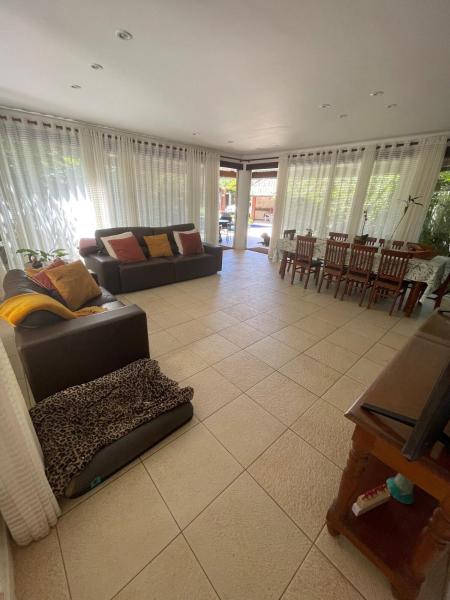 Casa Villa Lele, Book  Stiep Salvador