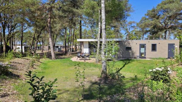 Villa Hutspot, Book  Haarle 