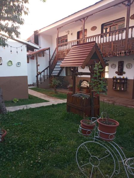 Hospedaje CASABLANCA URUBAMBA, Book  Billige hoteller i Sacred Valley