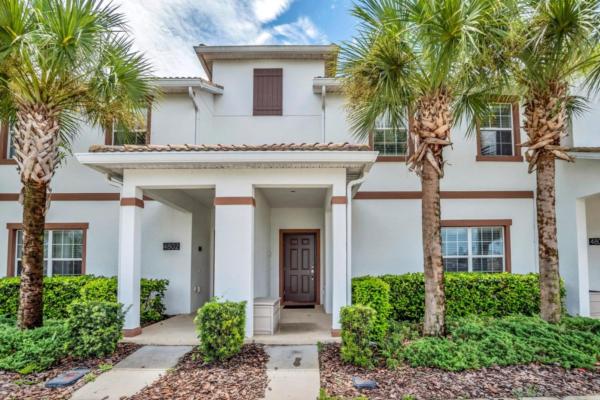 Modern 4 Bedroom Villa near Beach Shopping 6335, Book  Kissimmee Kissimmee