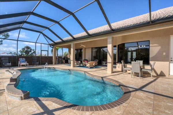 Cape Coral Villa 1001: Private Pool Tranquil Stay, Book  Hoteller i Matlacha med pool, Swimmingpool