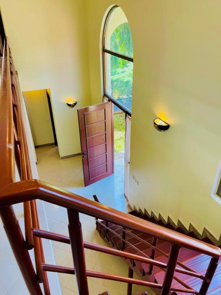 Bliss Beach Villa, Book  Dar es-Salaam 