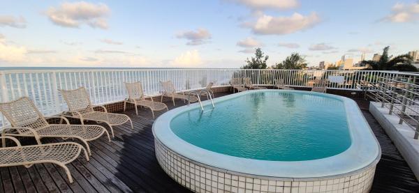 Flat Beira Mar em Manaíra - Aptos de 2 Quartos, Book  Bahia hoteller med parkering, Parkering