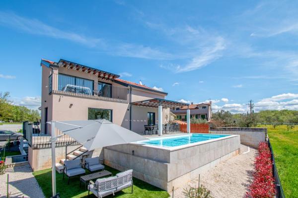 Villa Casa Vitale by Istrabook, Book  Bašići Central Istria