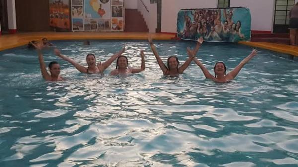 Hospedaje snack bar titanic, Book  Huacachina hoteller med pool, Swimmingpool